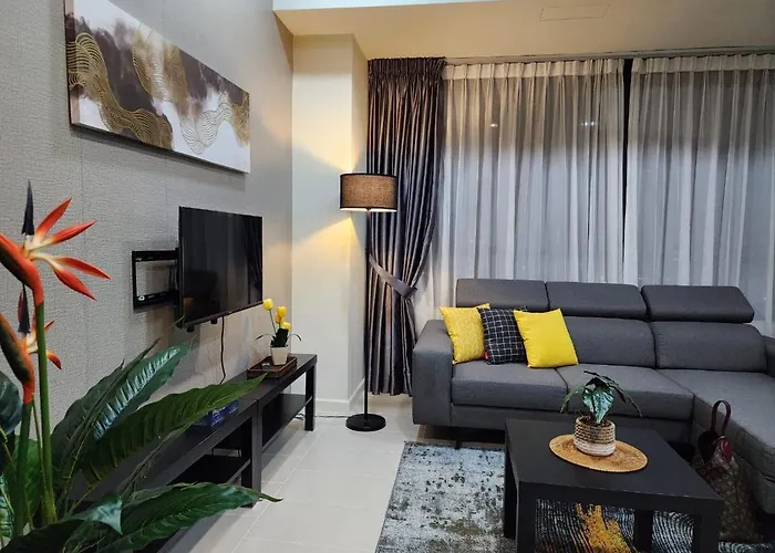 Avenpeak Homestay Tamarind Wifi, Netflix, Iron, Filter, Tv, Self Checkin