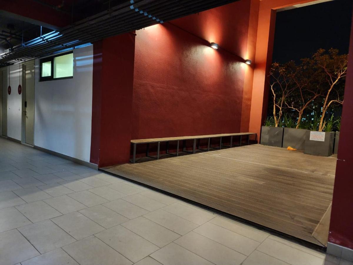 Avenpeak Tamarind Wifi, Netflix, Iron, Filter, Tv, Self Checkin * Cyberjaya