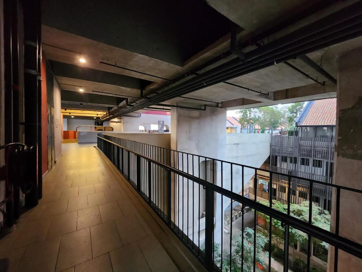 Avenpeak Tamarind Wifi, Netflix, Iron, Filter, Tv, Self Checkin Homestay Cyberjaya